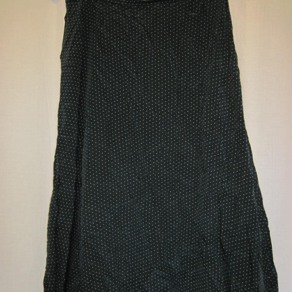 Jones New York Dark Green Silk Skirt - Size 12